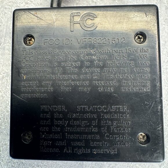 Rock Band 4 PS4 PS5 Bundle Fender Guitar Drums Game Mic PlayStation TESTED - Picture 12 of 16